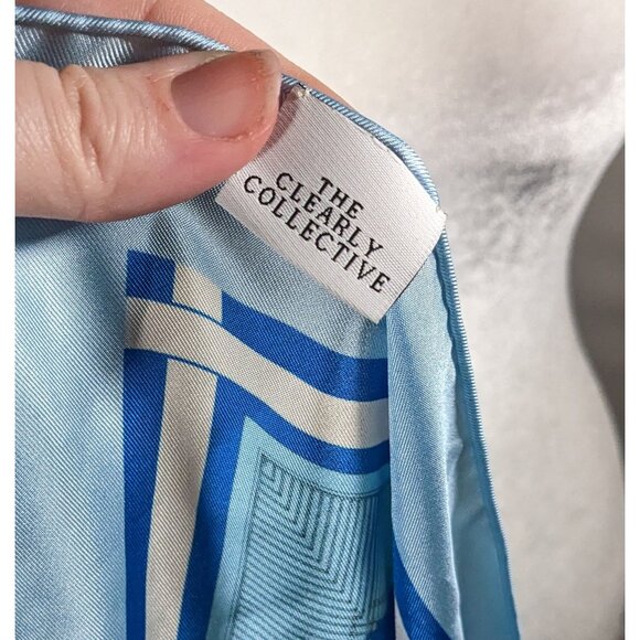 The Clearly Collection Morningside Heights Alma Matter Silk Scarf - Picture 5 of 6